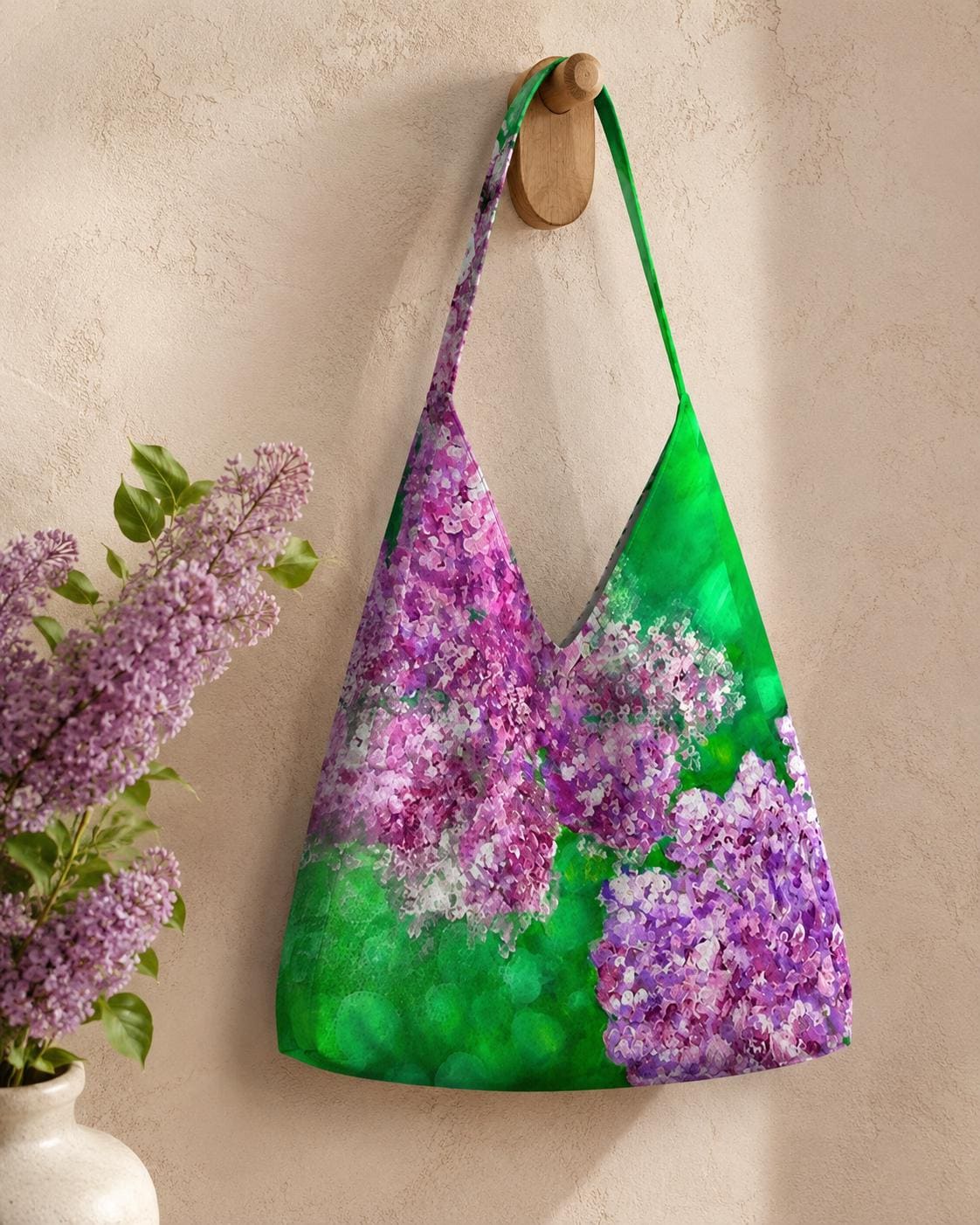 Lilacs Tulip Bag, carried on the shoulder